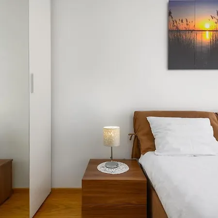 Premium Peschiera